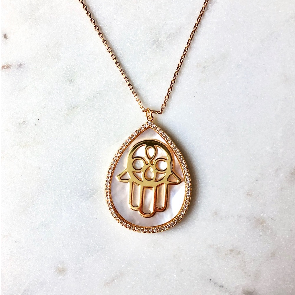 Mother of Pearl Hamsa Necklace